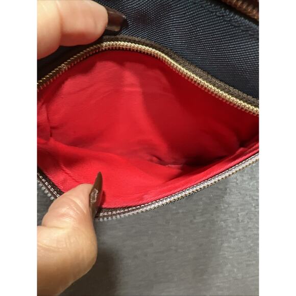 Dooney Bourke Crossbody Handbag "North South Triple Zip" Blue Nylon - Picture 10 of 12